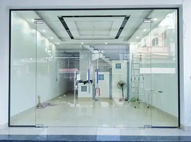 Sản Xuất K&iacute;nh: Xu Hướng Ph&aacute;t Triển V&agrave; Giải Ph&aacute;p Hiện Đại